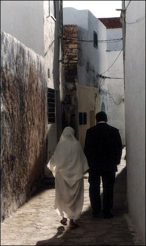 Mre et son fils en route pour la mosque